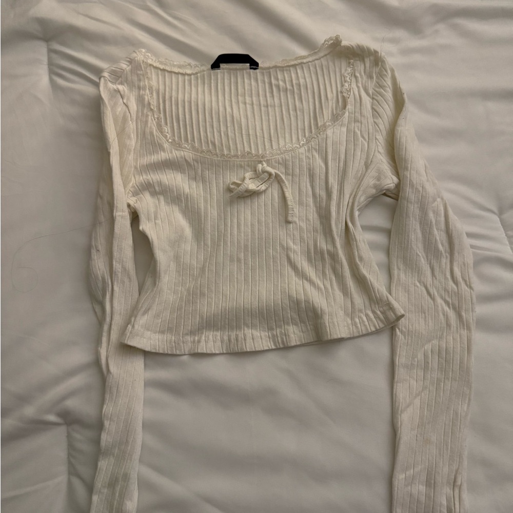 Elegant Cream Ribbed Women's Top
